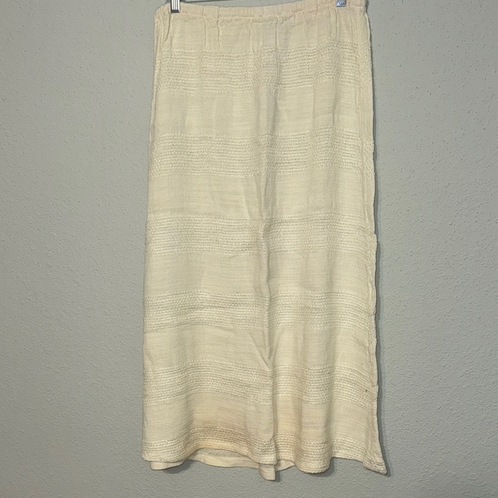 Elegant Cream Skirt, CP Shades